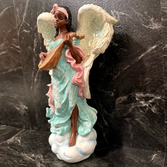 Angel Playing Lute Figurine - Picture 4 of 16